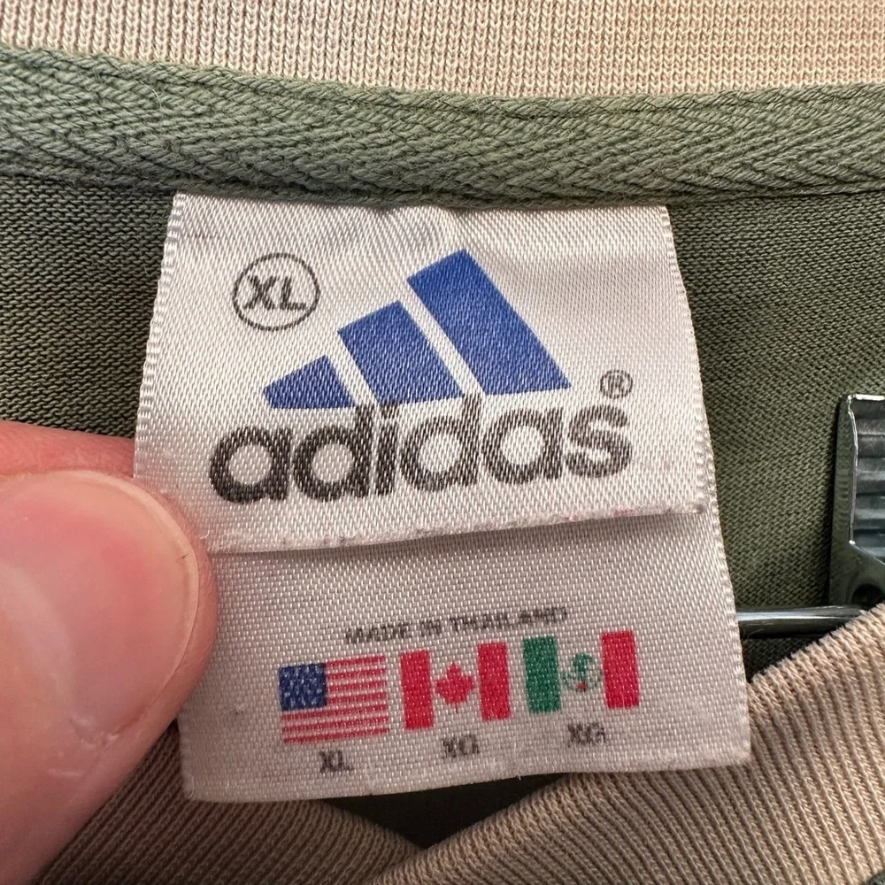 Vintage 90s Adidas Men’s Size XL 3‎ Stripes V Neck Jersey Shirt Green